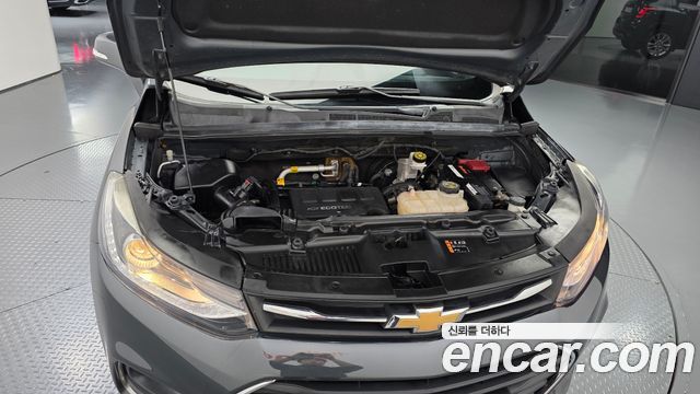 Chevrolet Korea Trax 2017 — photo 6