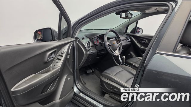 Chevrolet Korea Trax 2017 — photo 13