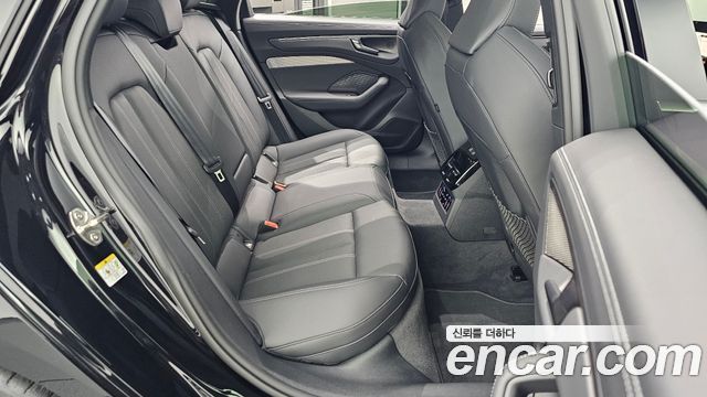 Audi A6 2026 — photo 18
