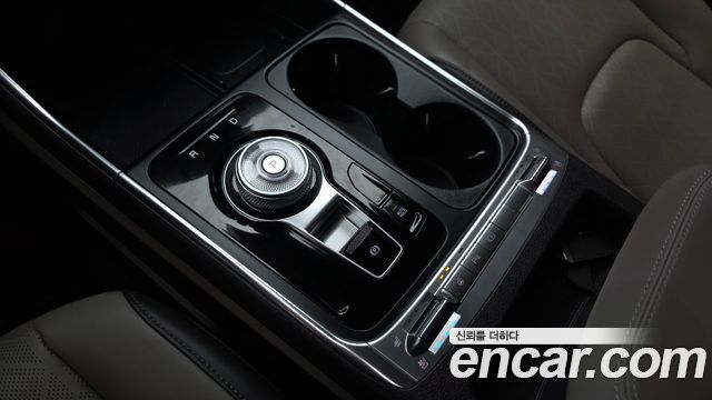 Kia Canival 2025 — photo 12
