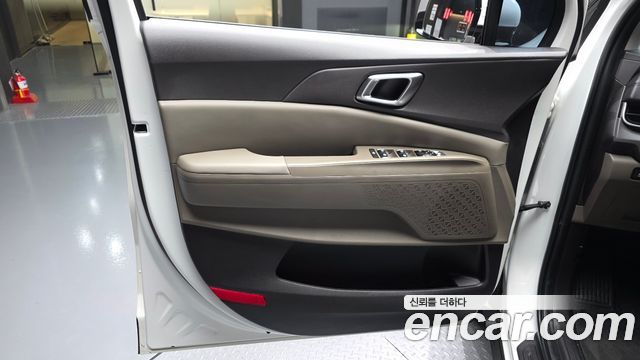 Kia Canival 2025 — photo 15