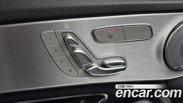 Mercedes-Benz C-Class 2016 — photo 17
