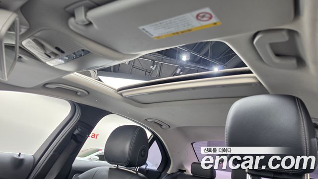 Mercedes-Benz C-Class 2016 — photo 19