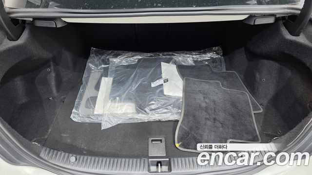 Mercedes-Benz C-Class 2016 — photo 20