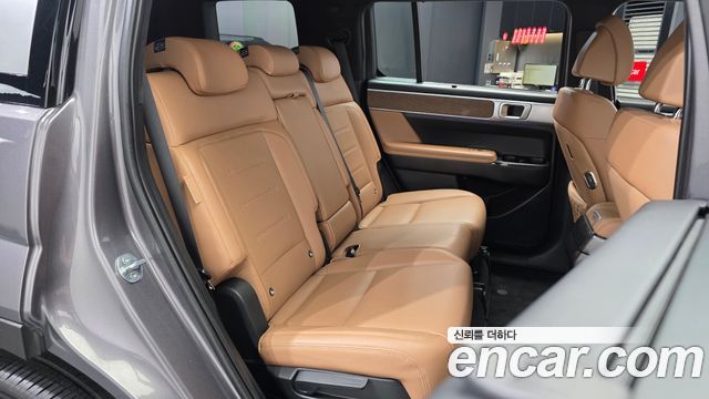 Hyundai Santafe 2024 — photo 18