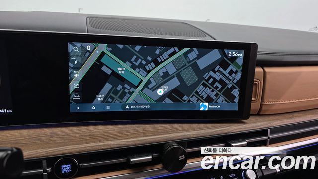 Hyundai Santafe 2024 — photo 20