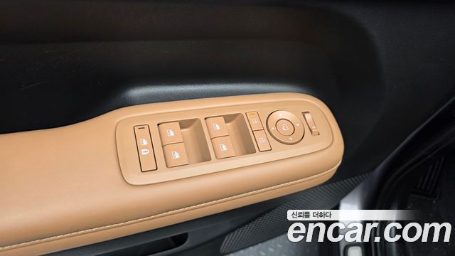 Hyundai Santafe 2024 — photo 29