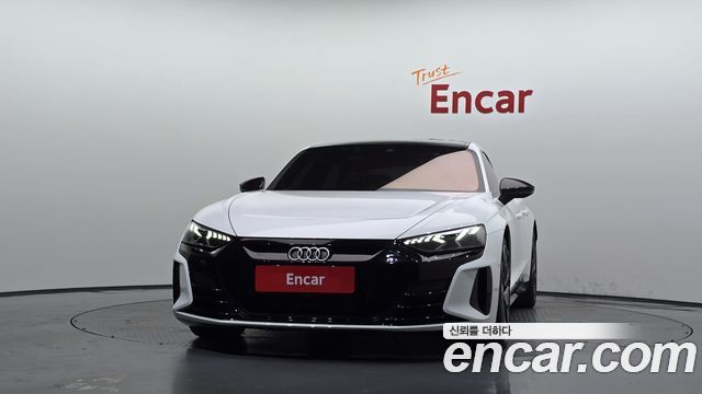 Audi e-tron GT 2022 — photo 3
