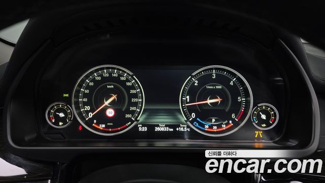 BMW X6 2018 — photo 8