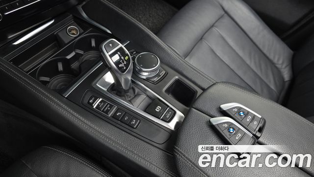 BMW X6 2018 — photo 9