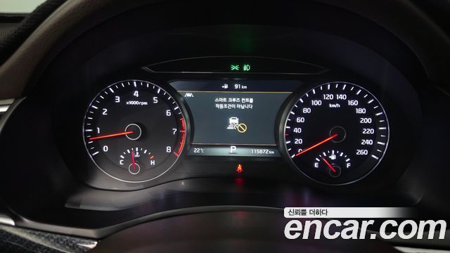 Kia K7 2018 — photo 11