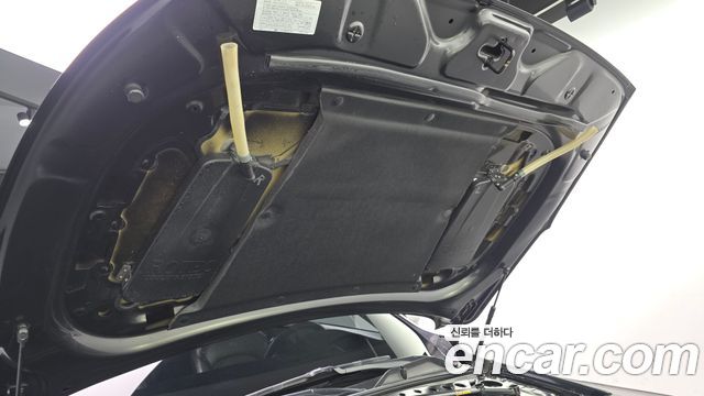 Kia K7 2018 — photo 41