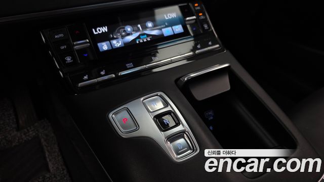 Hyundai Grandeur 2023 — photo 12