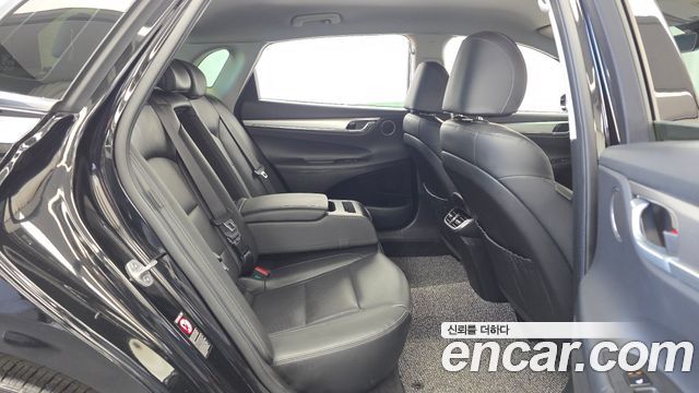 Hyundai Grandeur 2023 — photo 18