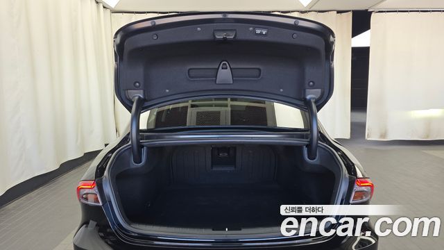 Hyundai Grandeur 2023 — photo 26