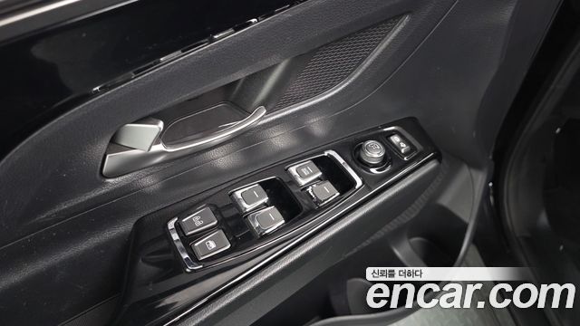 KG Mobility KORANDO 2019 — photo 21