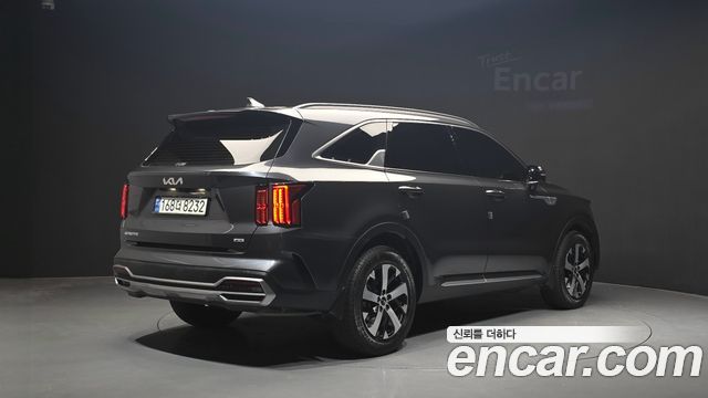 Kia Sorento 2023 — photo 2