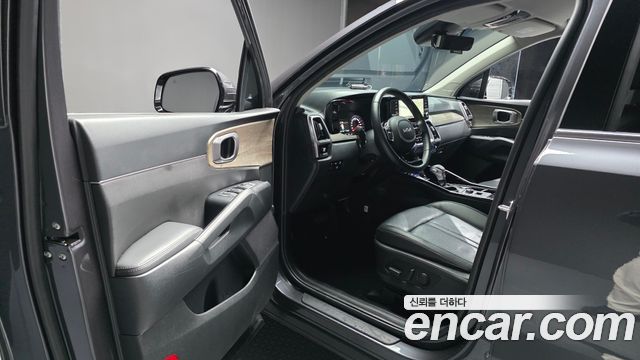 Kia Sorento 2023 — photo 13