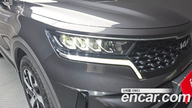 Kia Sorento 2023 — photo 8