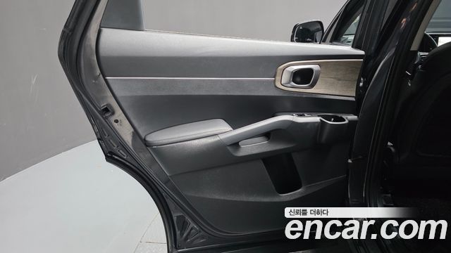 Kia Sorento 2023 — photo 15