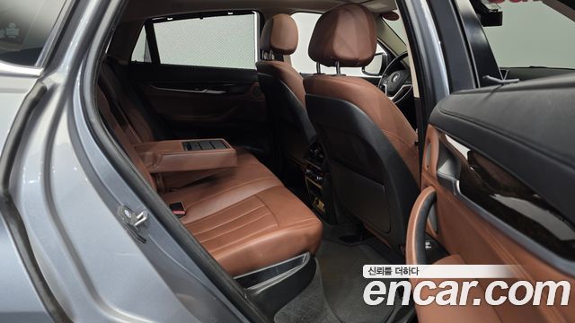 BMW X6 2016 — photo 12