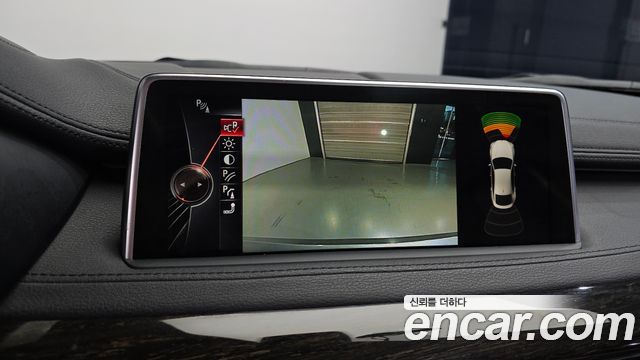 BMW X6 2016 — photo 16