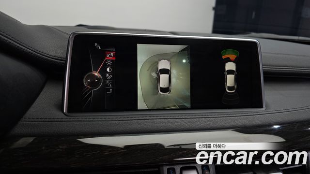 BMW X6 2016 — photo 17