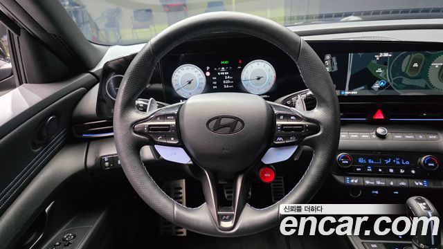 Hyundai AVANTE 2024 — photo 19