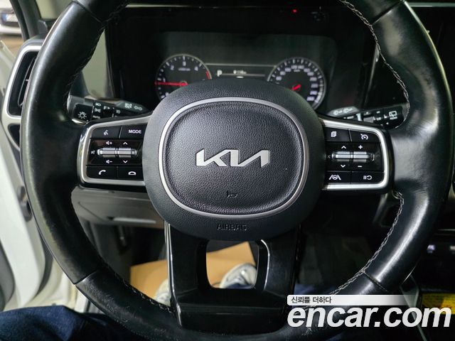 Kia Sorento 2022 — photo 16