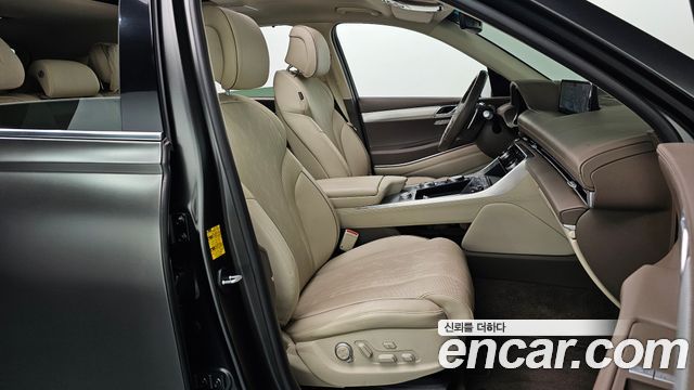 Genesis GV80 2023 — photo 11