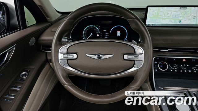 Genesis GV80 2023 — photo 13