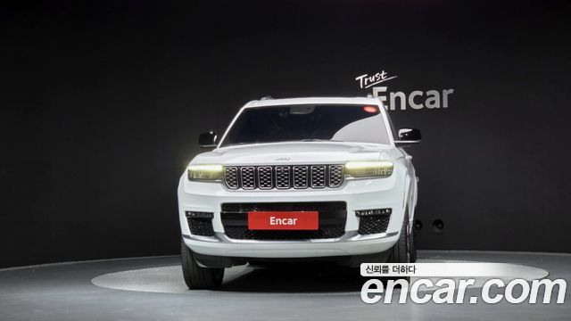Jeep Cherokee 2023 — photo 3