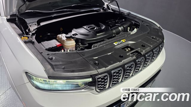 Jeep Cherokee 2023 — photo 6