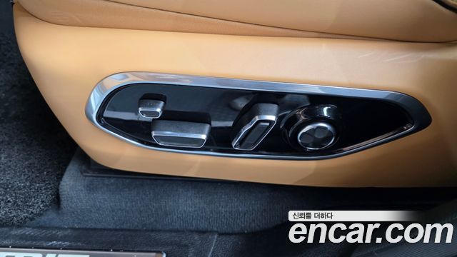 Jeep Cherokee 2023 — photo 32