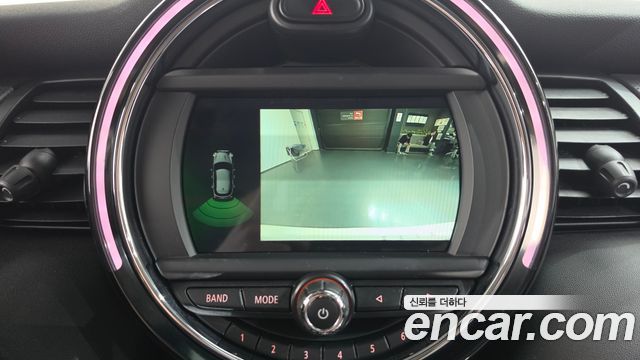 Mini Cooper 2019 — photo 19