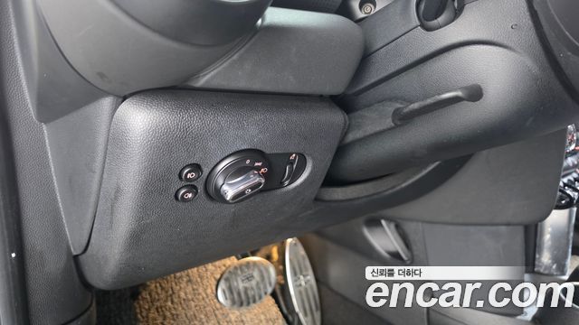 Mini Cooper 2019 — photo 26