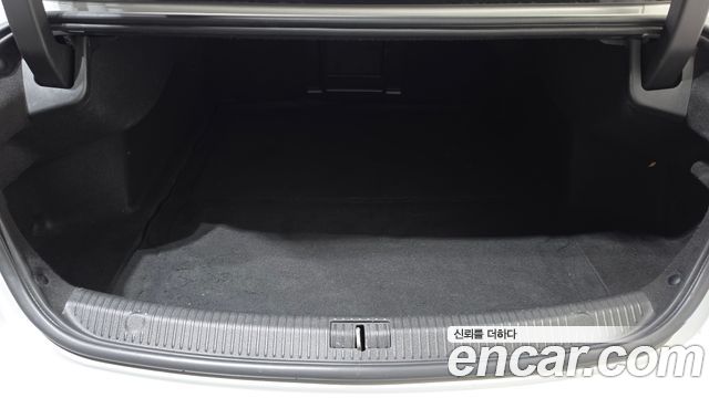 Renault Korea SM6 2016 — photo 26
