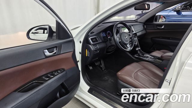Kia K5 2016 — photo 13