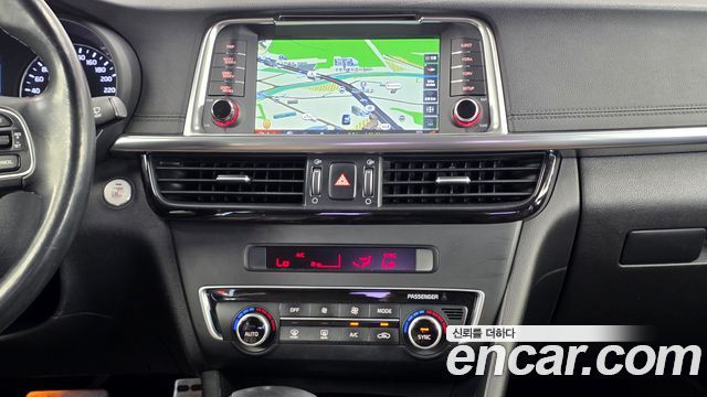 Kia K5 2016 — photo 20