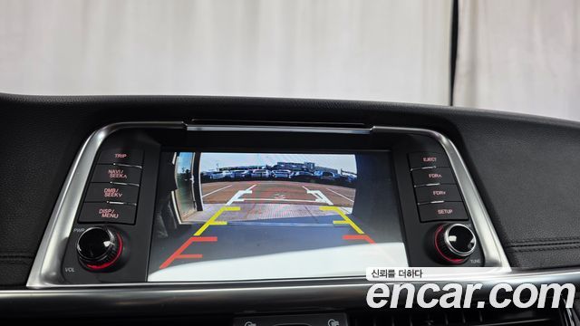 Kia K5 2016 — photo 21