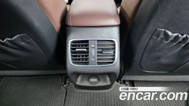 Kia K5 2016 — photo 29