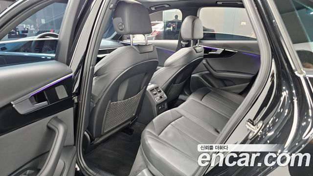 Audi A4 2022 — photo 18