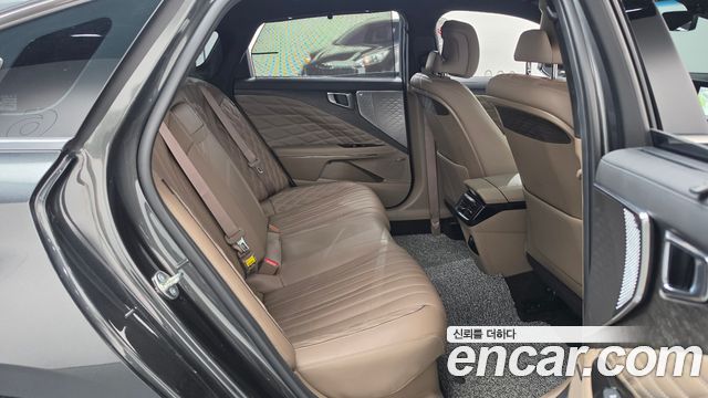 Kia K8 2023 — photo 17