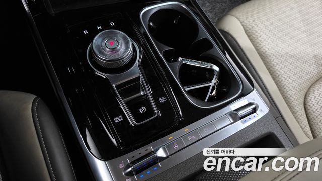 Kia Canival 2022 — photo 12
