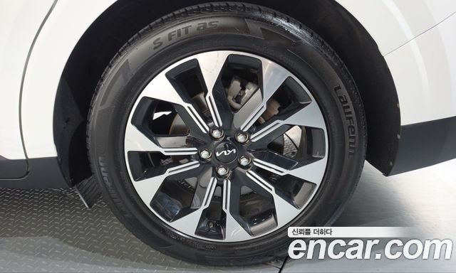Kia Canival 2022 — photo 7