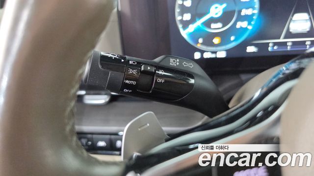 Kia Canival 2022 — photo 27