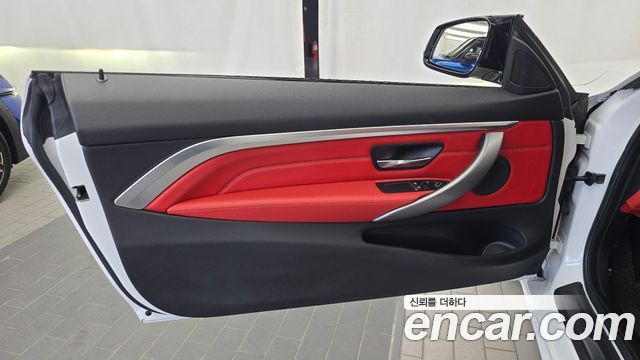 BMW 4-Series 2019 — photo 14