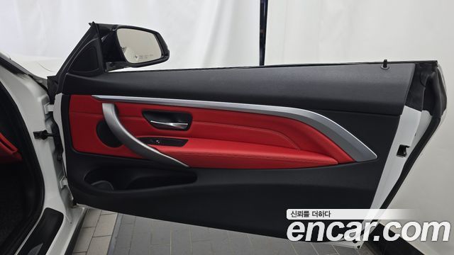 BMW 4-Series 2019 — photo 15