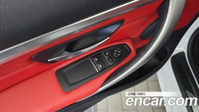 BMW 4-Series 2019 — photo 28