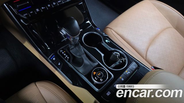 Kia Mohave 2021 — photo 12